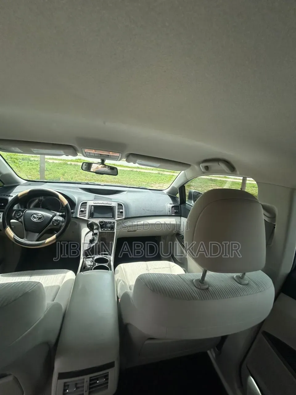 Toyota Venza LE 2014 Silver