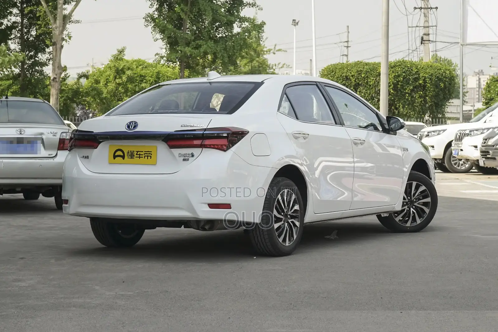 Toyota Corolla Hybrid 2023 White