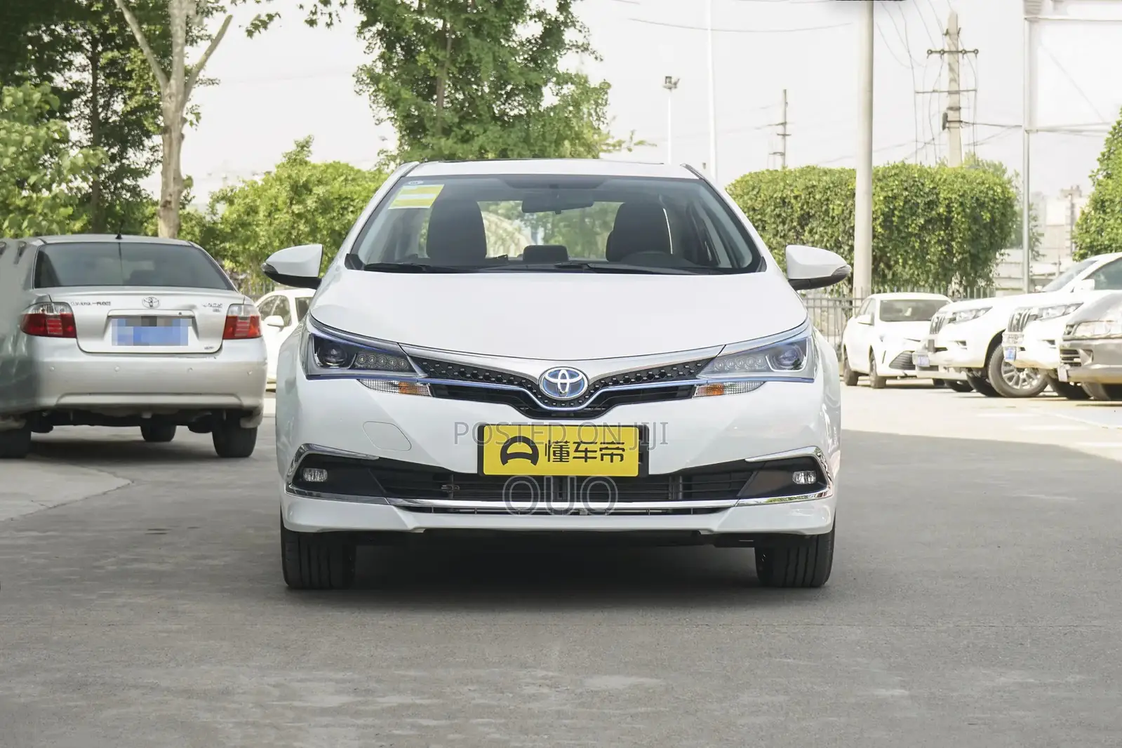 Toyota Corolla Hybrid 2023 White