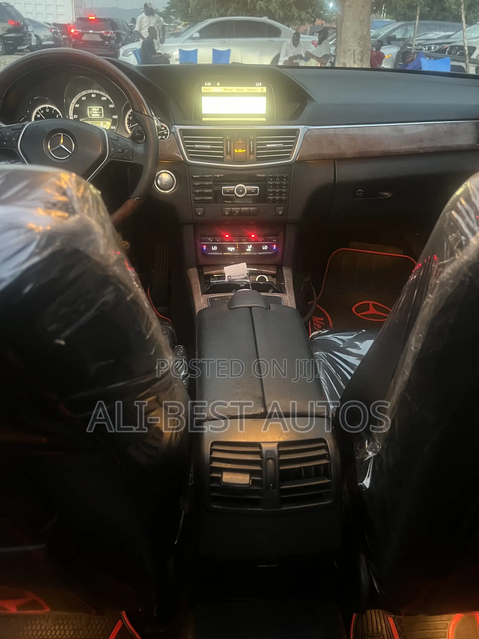 Mercedes-Benz E350 2011 Black