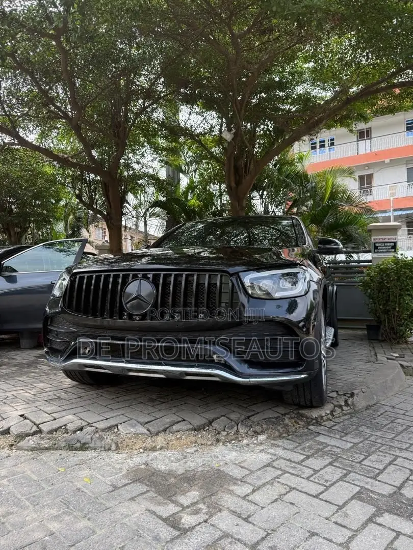 Mercedes-Benz GLC-Class 2017 Black