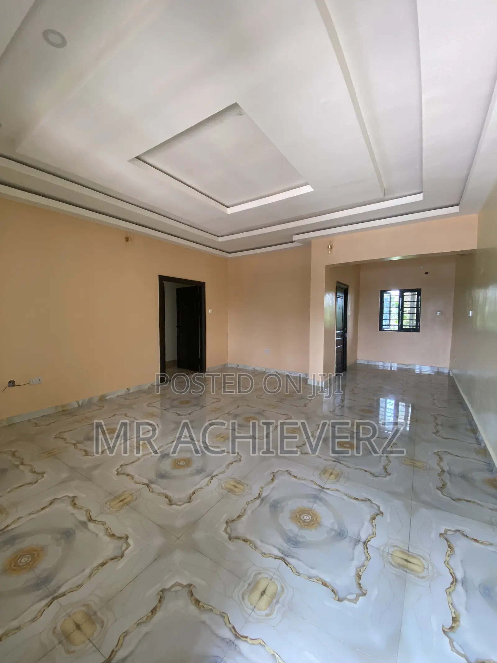 2bdrm Block of Flats in Jephta School, Obio-Akpor for rent