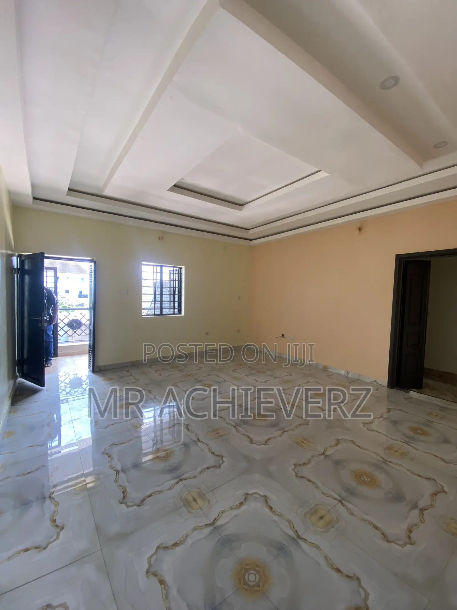 2bdrm Block of Flats in Jephta School, Obio-Akpor for rent