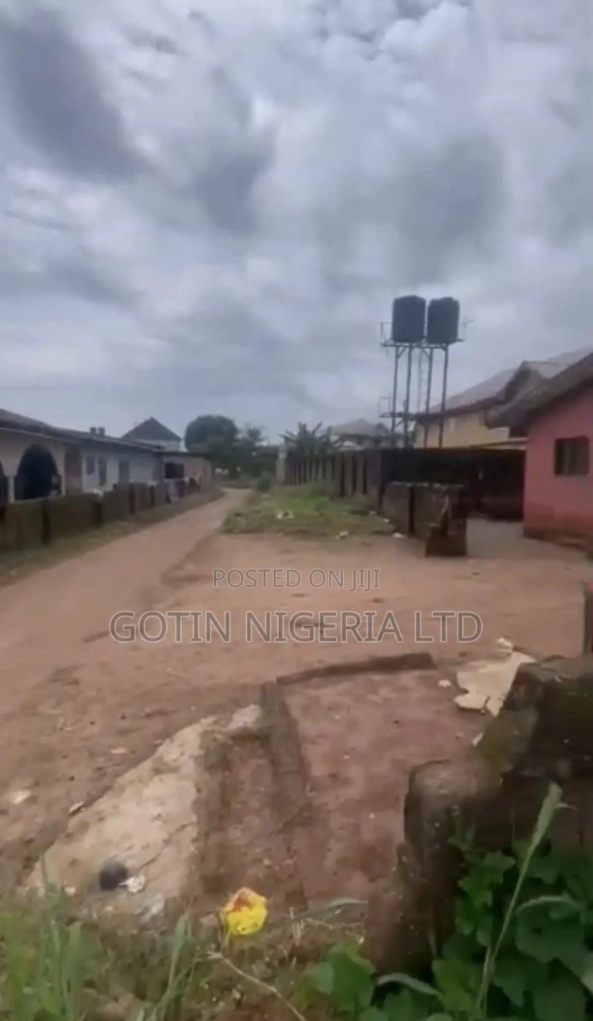 50×100ft Land Close to Road at Isihor