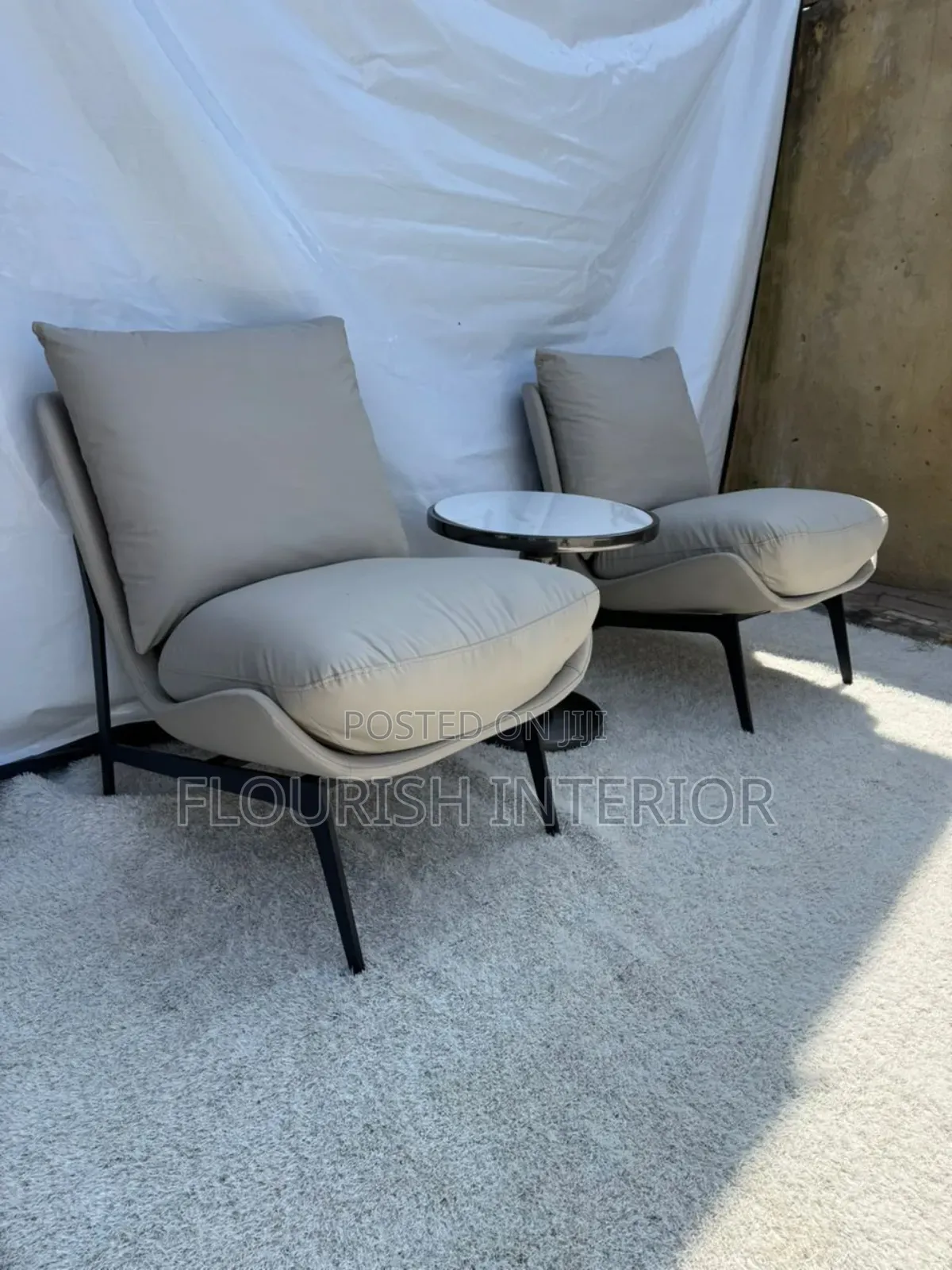 Quality Standard Imported Design Relaxing Chair