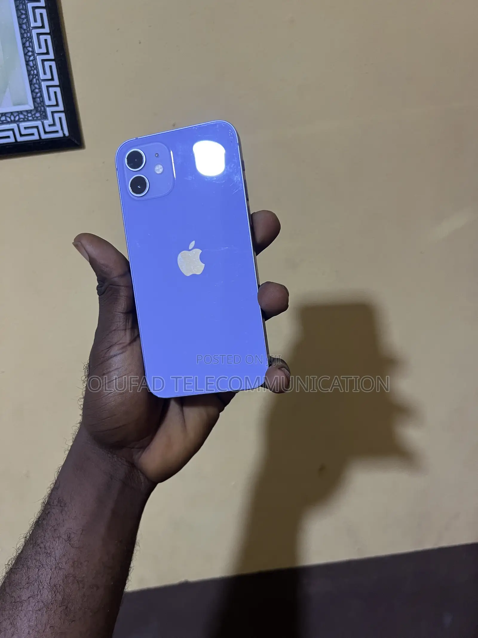 Apple iPhone 12 64 GB