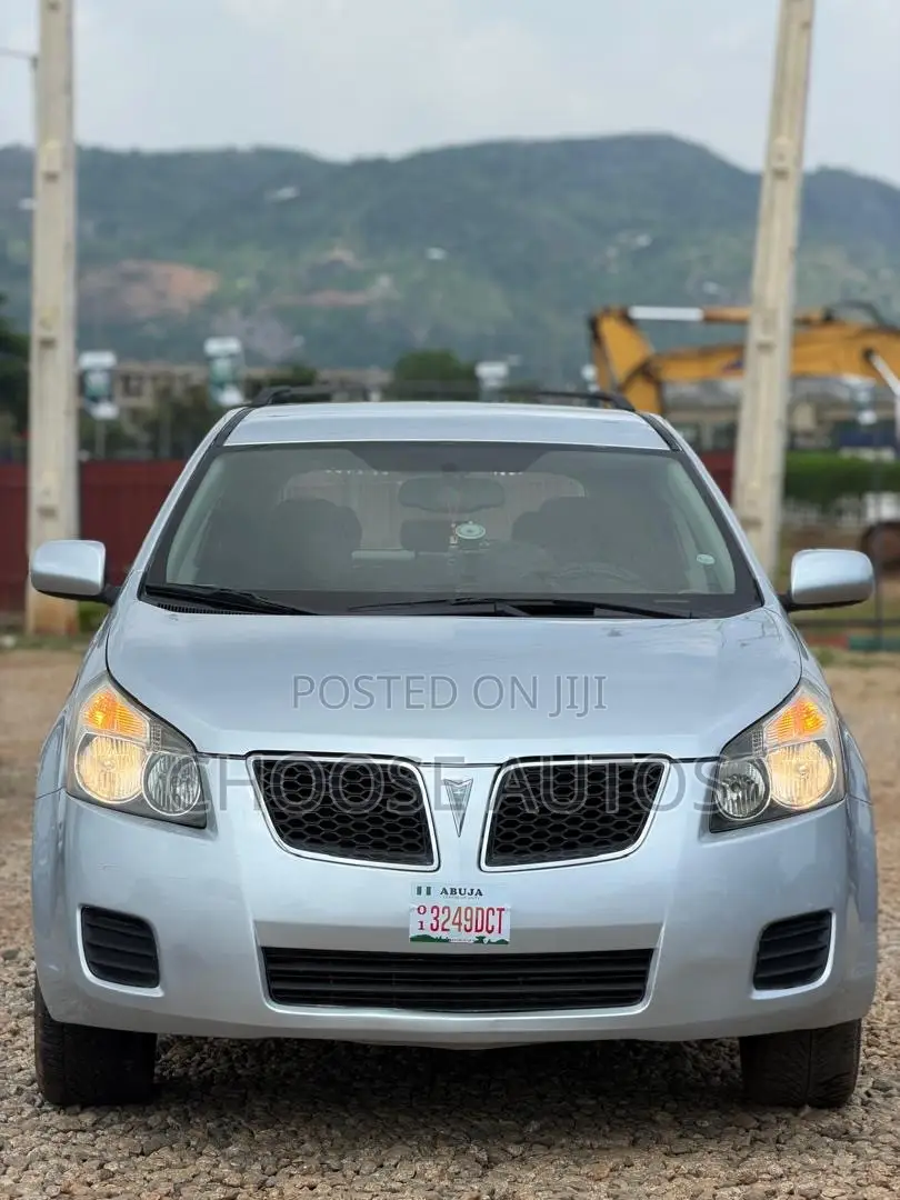 Pontiac Vibe 2009 Silver