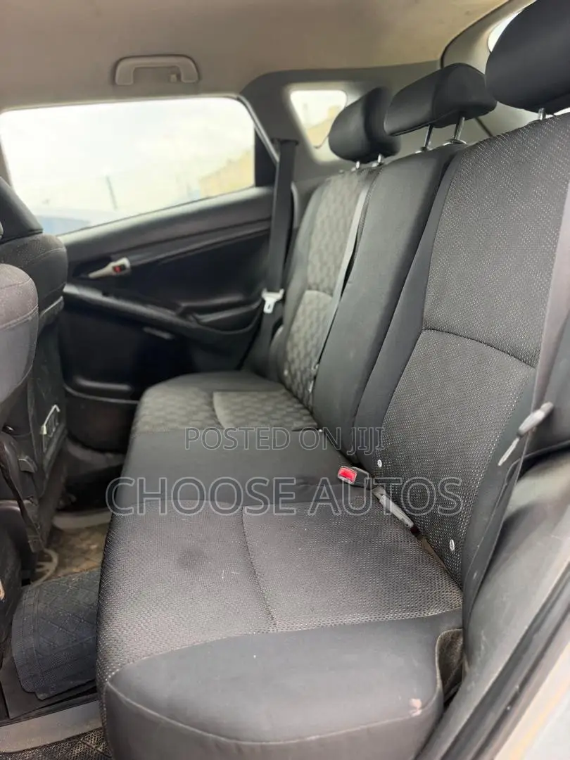 Pontiac Vibe 2009 Silver
