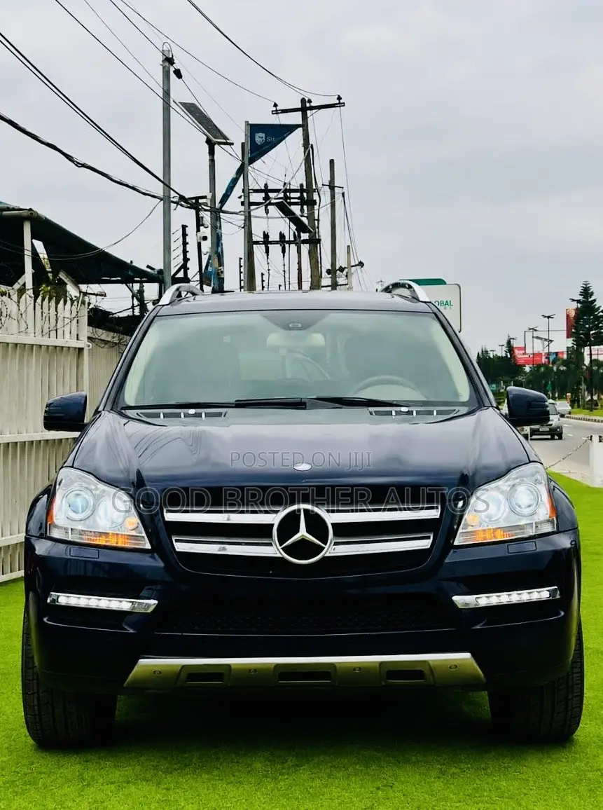 Mercedes-Benz GL-Class 2012 Blue