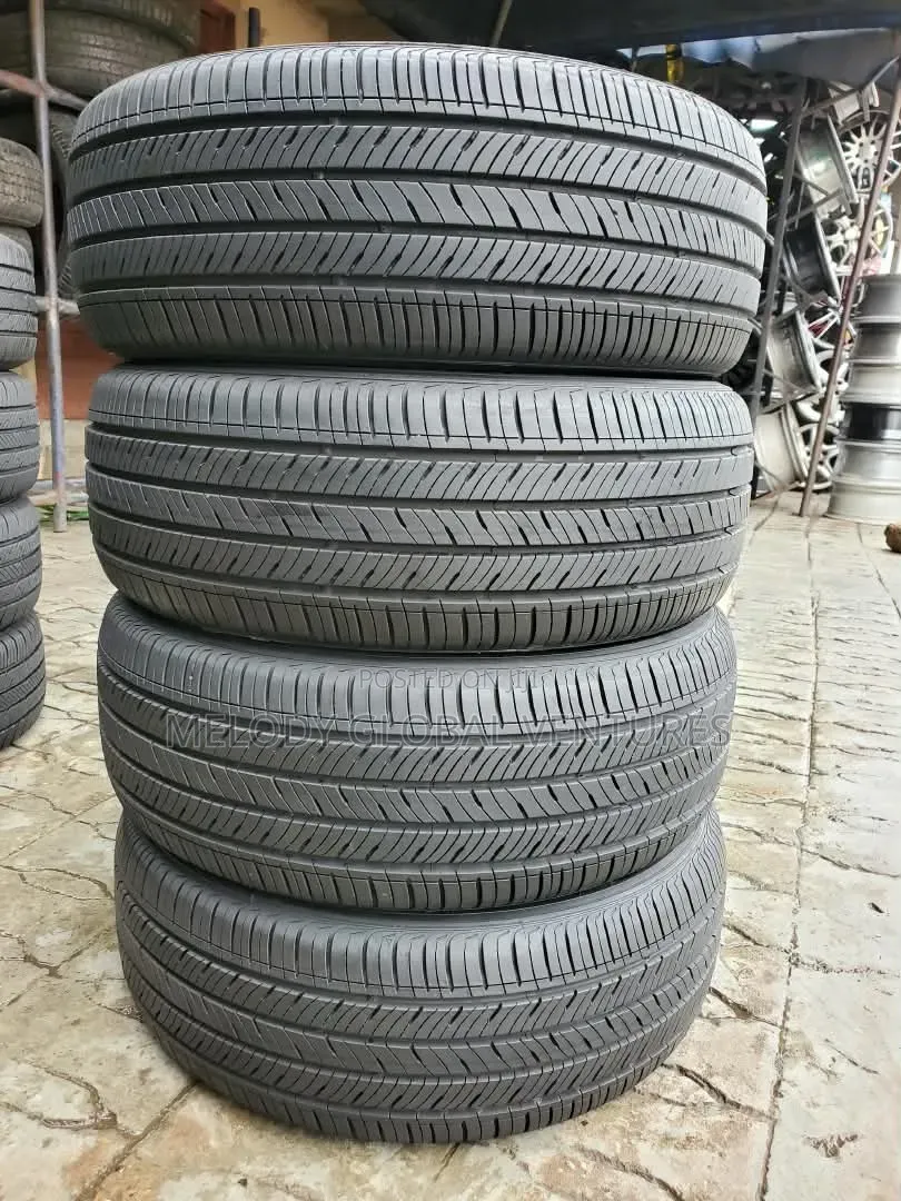 215/55r17 Grade One a Tokunbo Tires,made in U S A