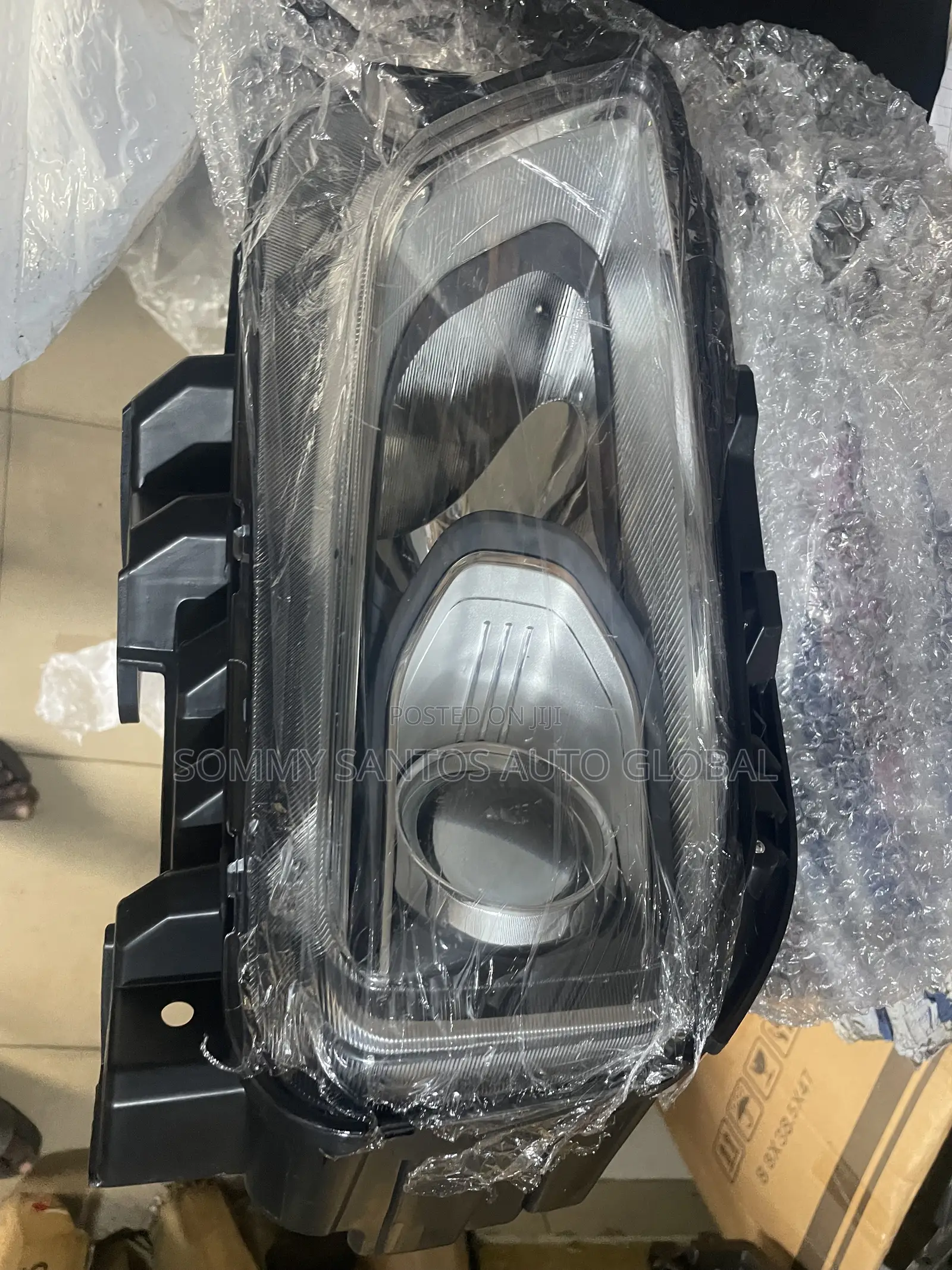 Head Lamp for Hyundai Kona 2020 Available