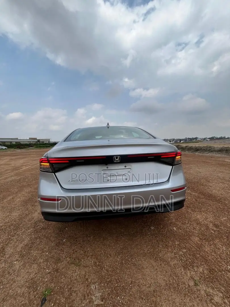 Honda Accord 2025 Silver