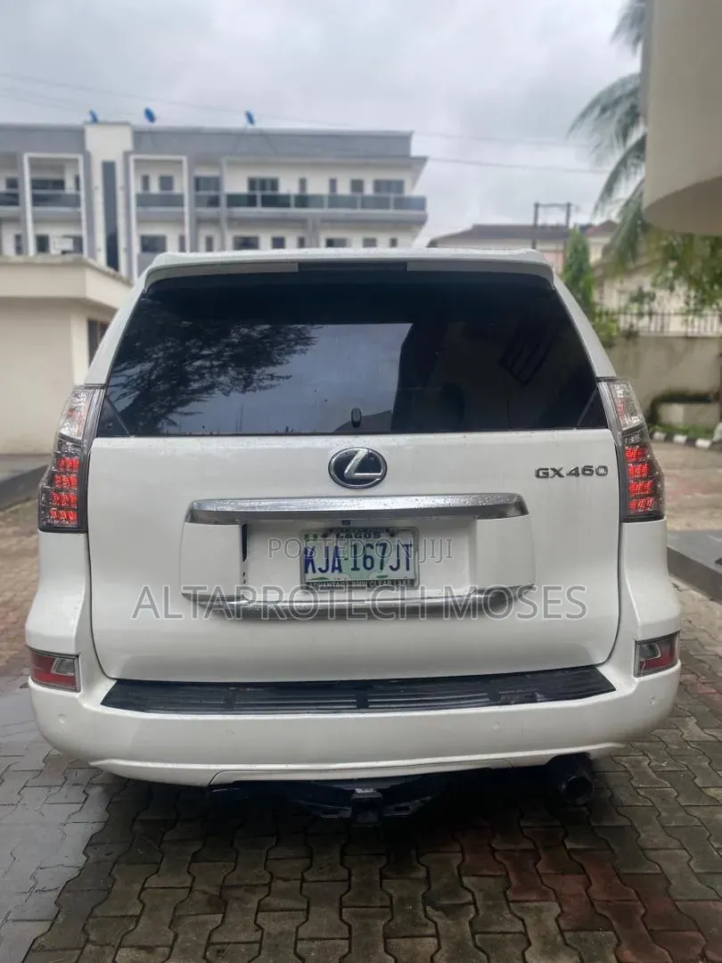 Lexus GX 460 2021 White