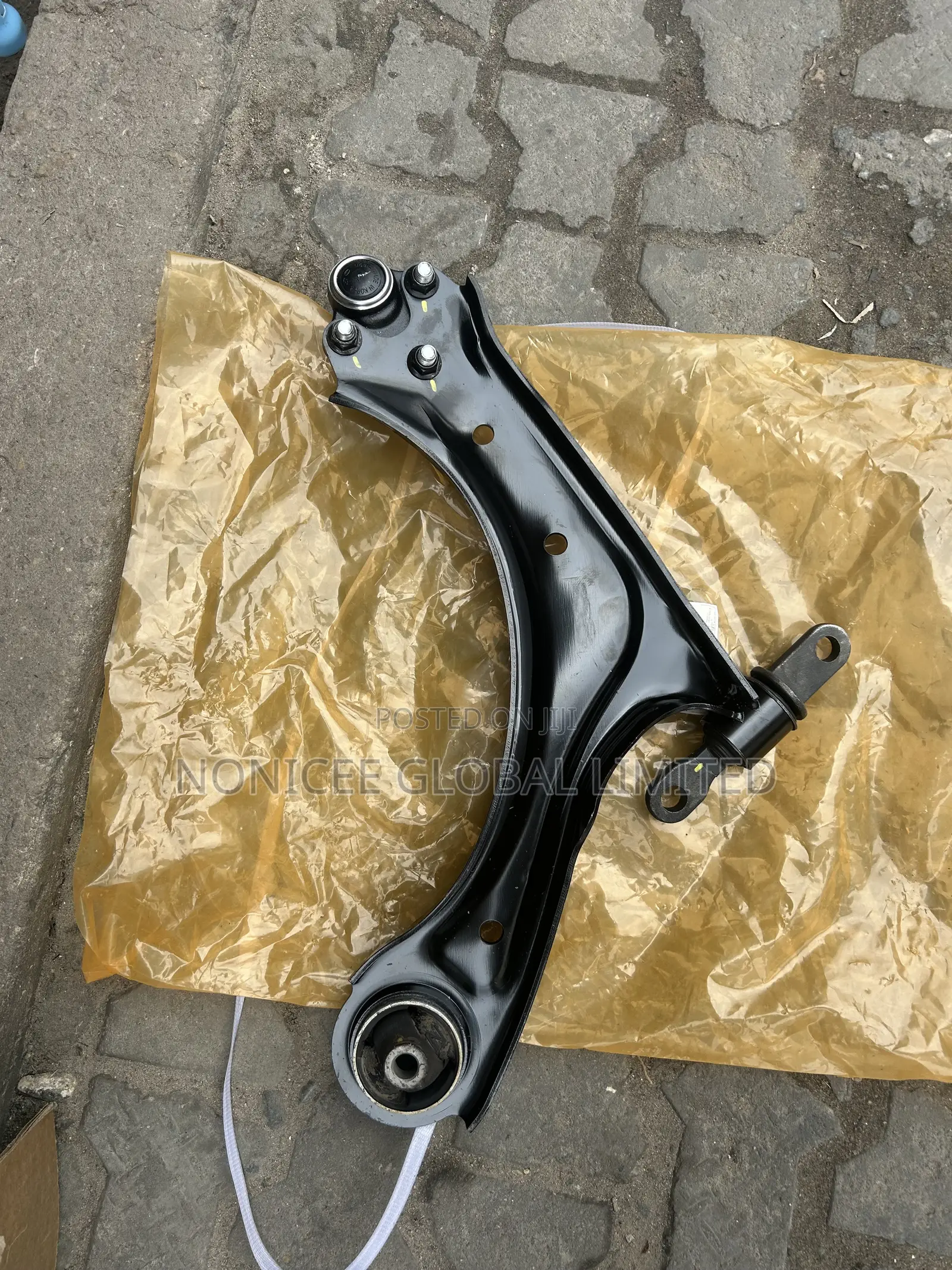 Lower Arms HYUNDAI TUCSON 2024