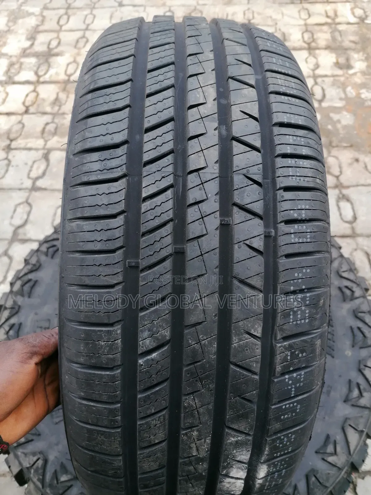 235/55r18(104 W X L) Sailun Atrezzo Tires Suv2