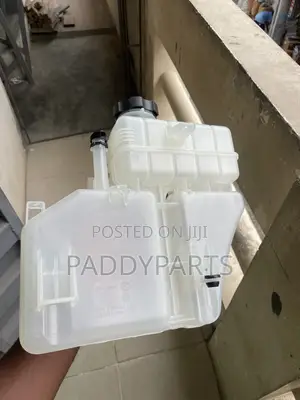 Chevrolet Camaro Engine Coolant Reservoir Tank 2016-2024 (22948113)