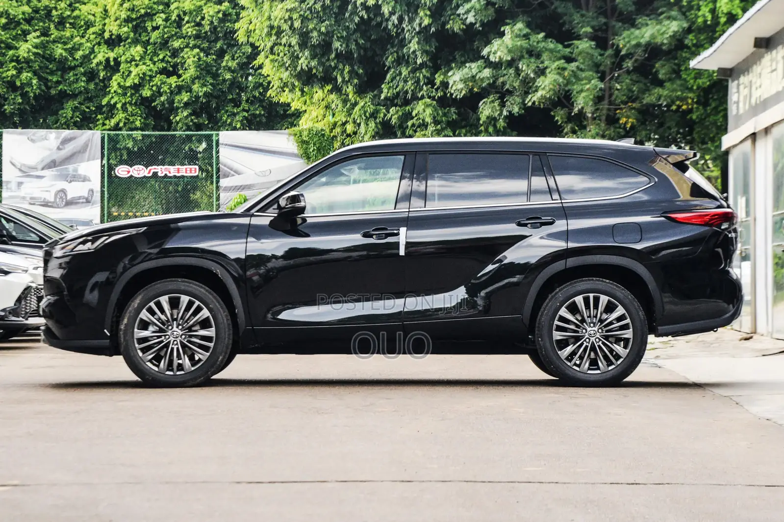 Toyota Highlander 2026 Black