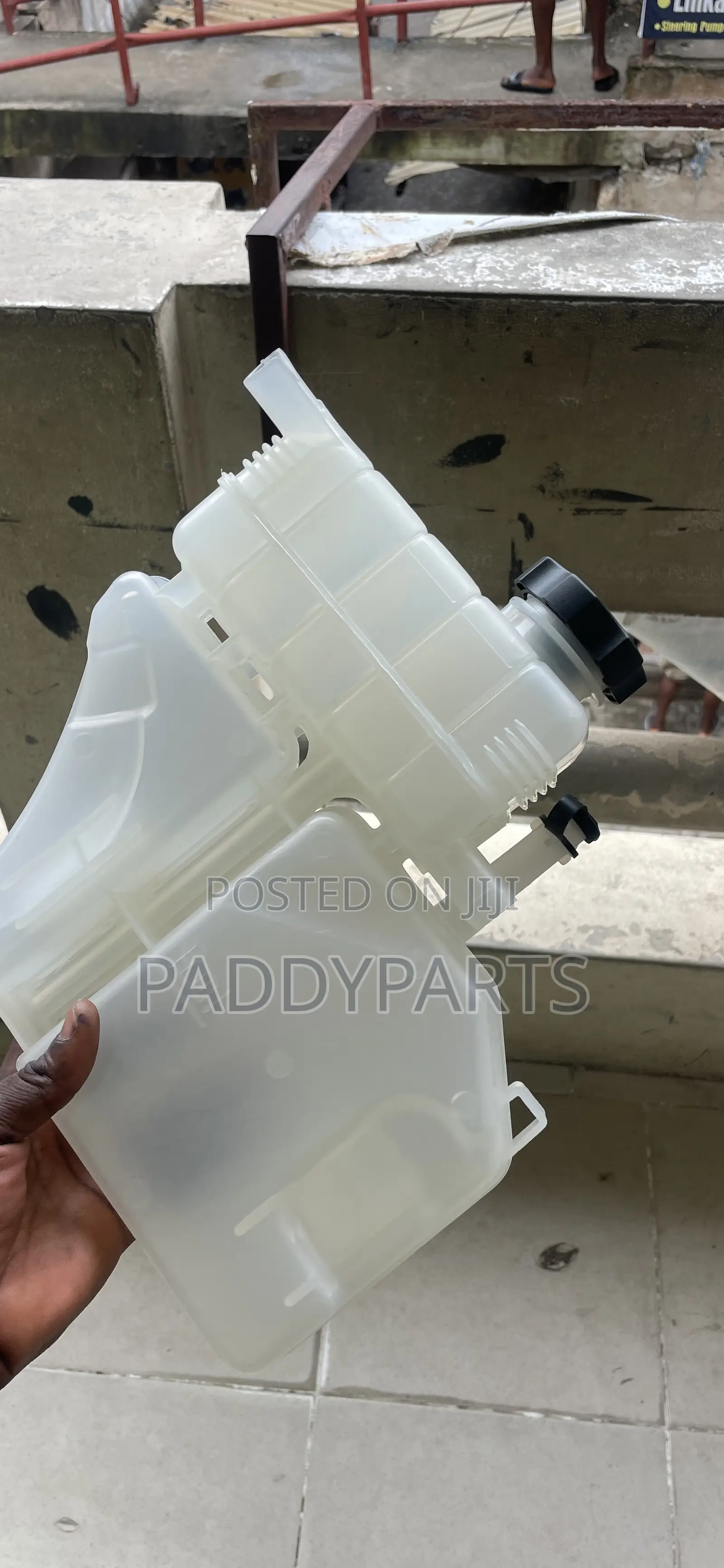 Cadillac CTS, ATS Engine Coolant Reservoir Tank 2013-2019 (22948113)