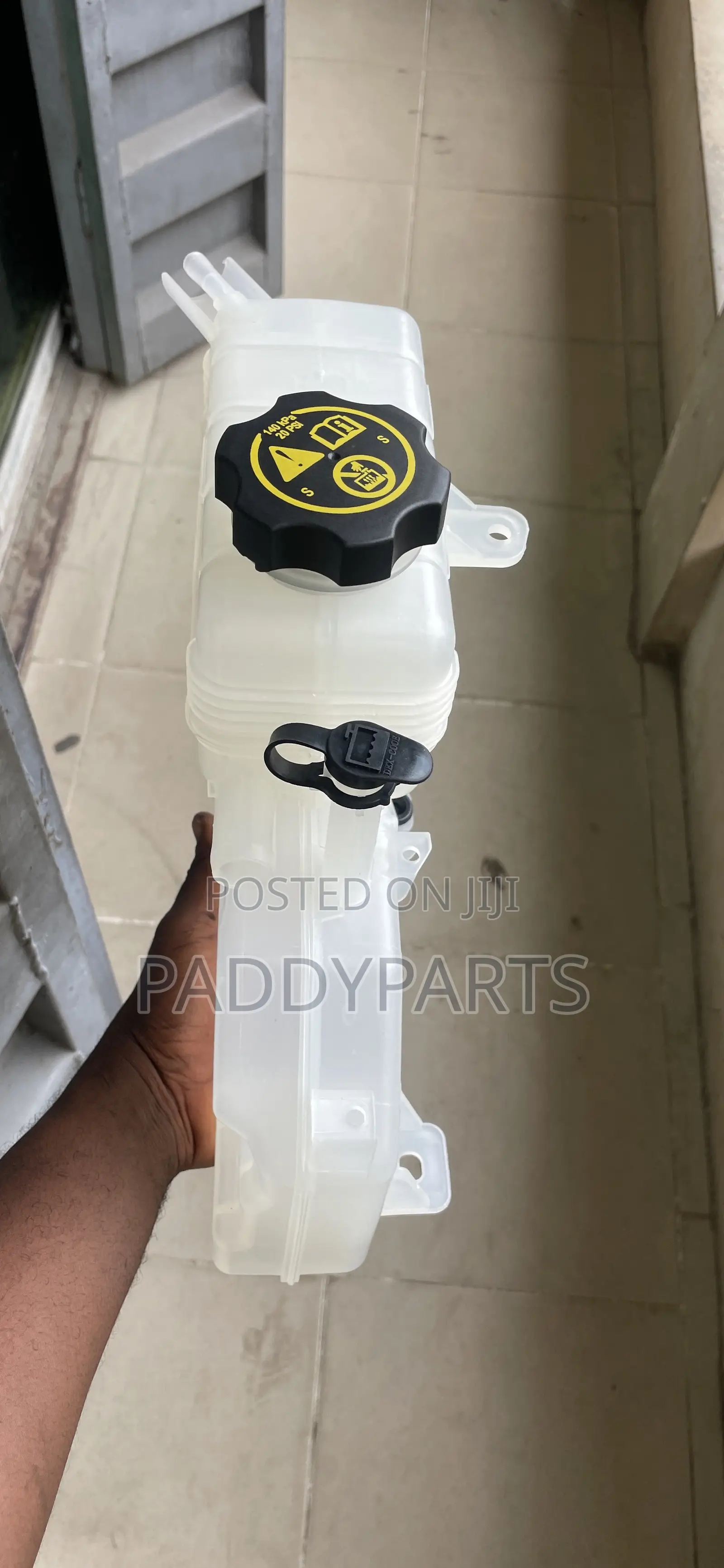 Cadillac CTS, ATS Engine Coolant Reservoir Tank 2013-2019 (22948113)