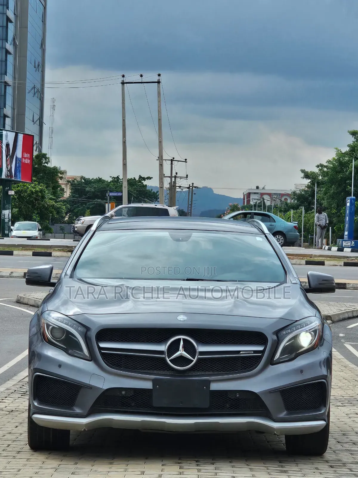 Mercedes-Benz GLA-Class 2016 Gray