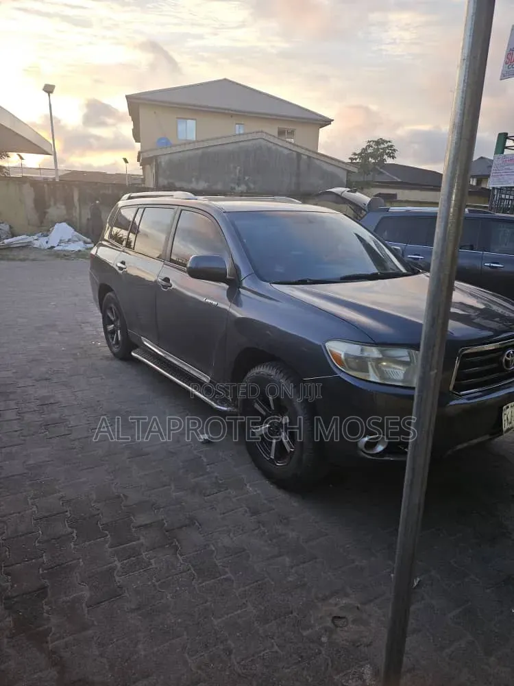 Toyota Highlander Sport 2008 Gray