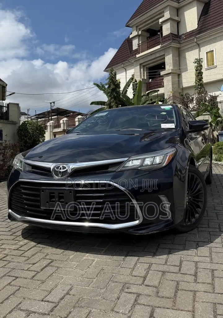 Toyota Avalon Touring Sedan FWD (3.5 6cyl 6A) 2017 Black