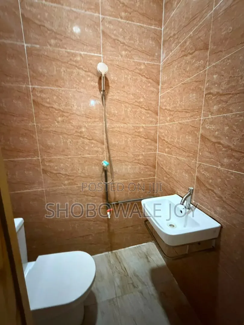 Mini Flat in Orchid, Lekki Expressway for rent