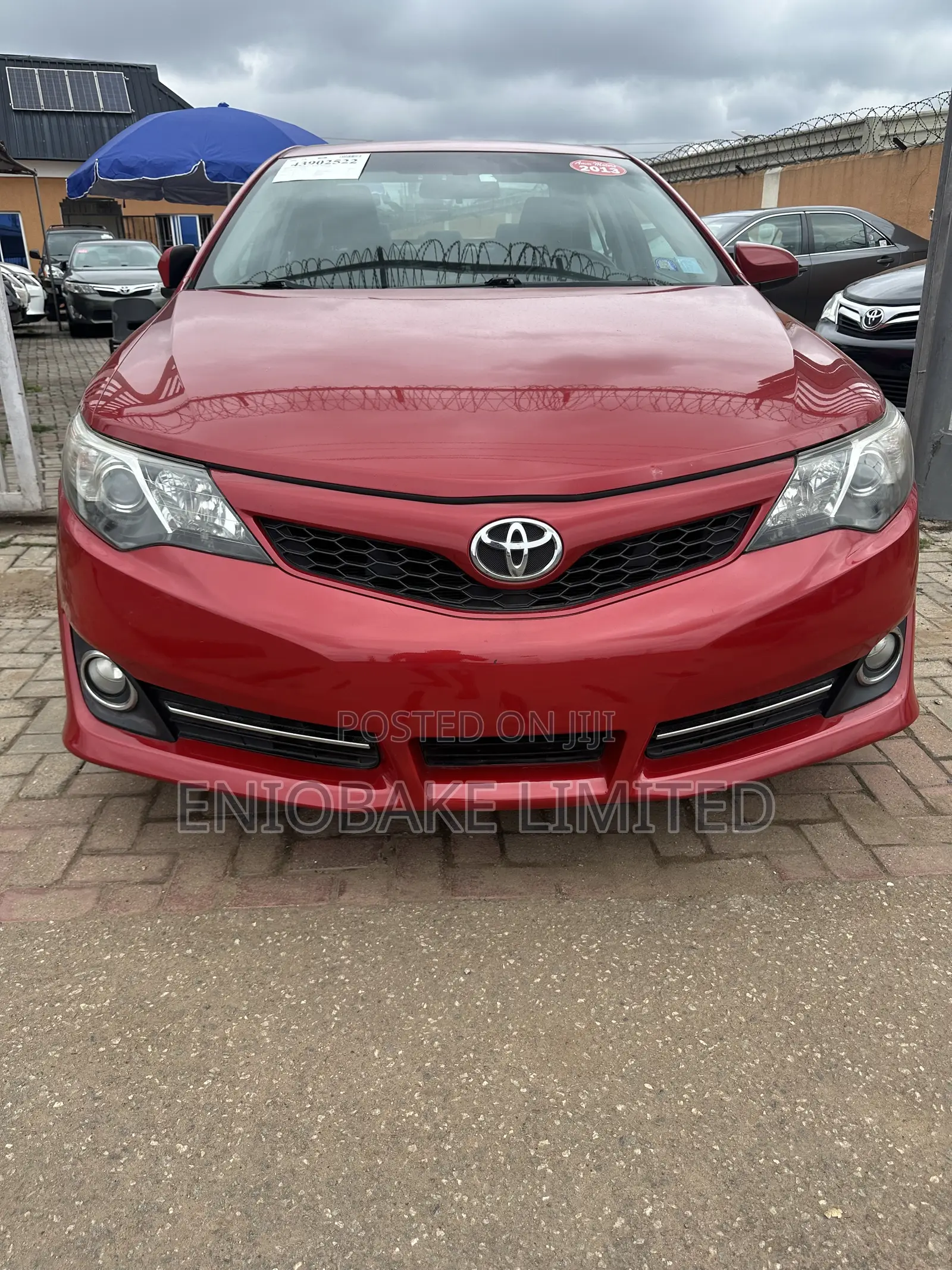 Toyota Camry SE 4dr Sedan (2.5L 4cyl 6A) 2013 Red