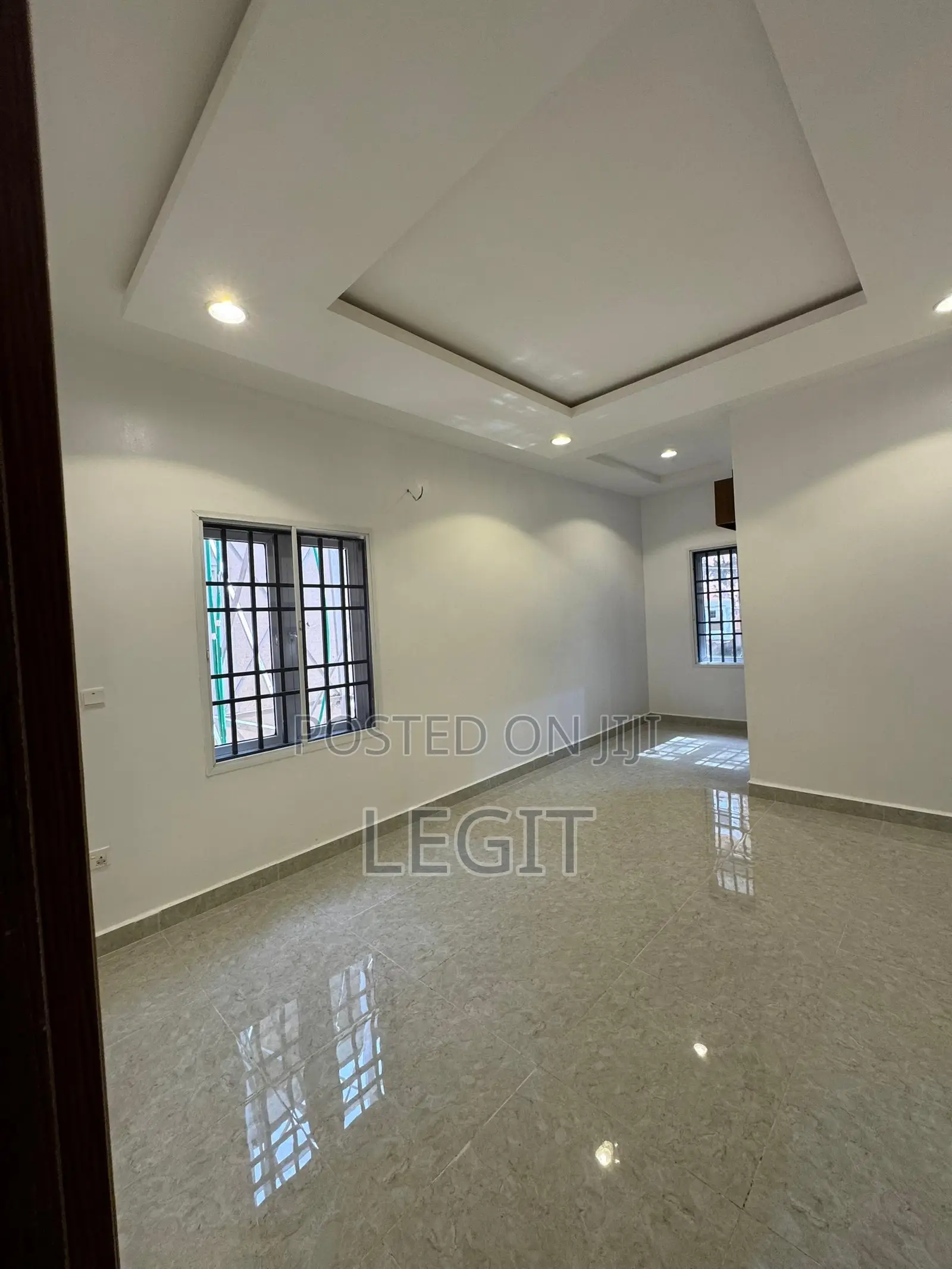 4bdrm Duplex in Apo District for sale