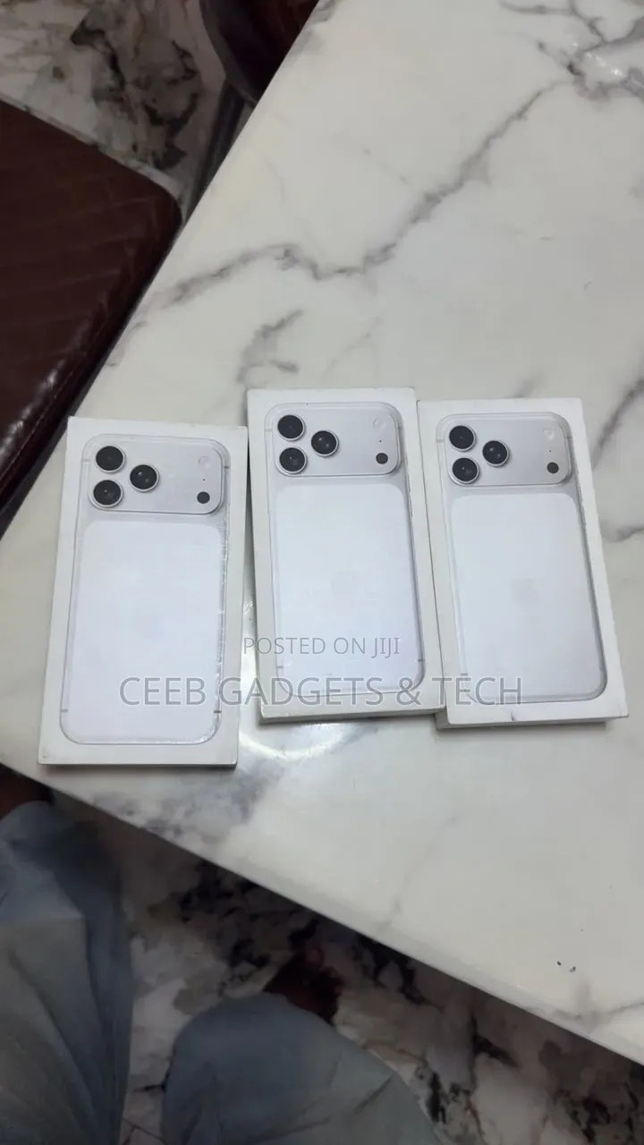 New Apple iPhone 17 Pro Max 512 GB Silver