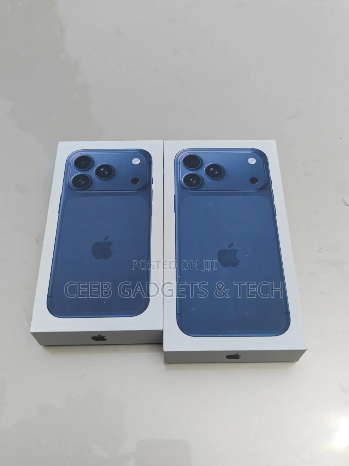 New Apple iPhone 17 Pro Max 256 GB Orange