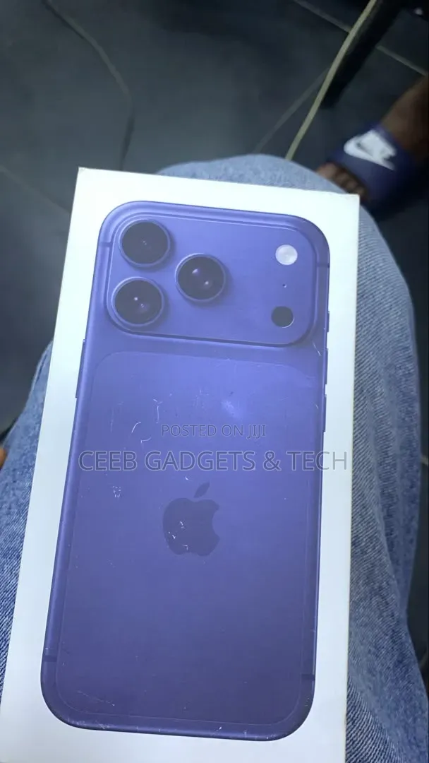 New Apple iPhone 17 Pro Max 256 GB Orange