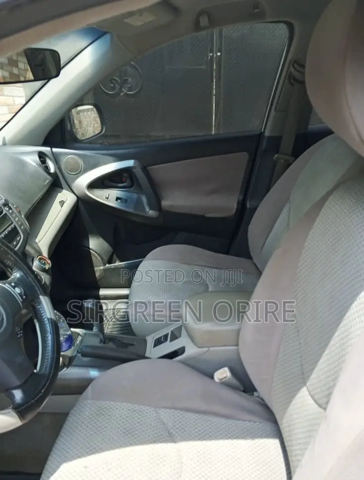 Toyota RAV4 2007 Silver