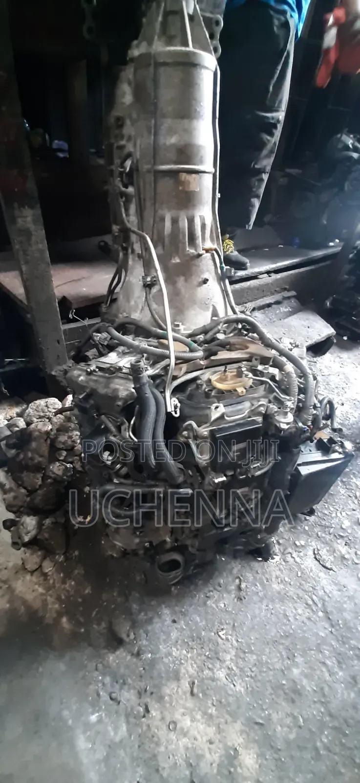 Toyota 1UR Engine