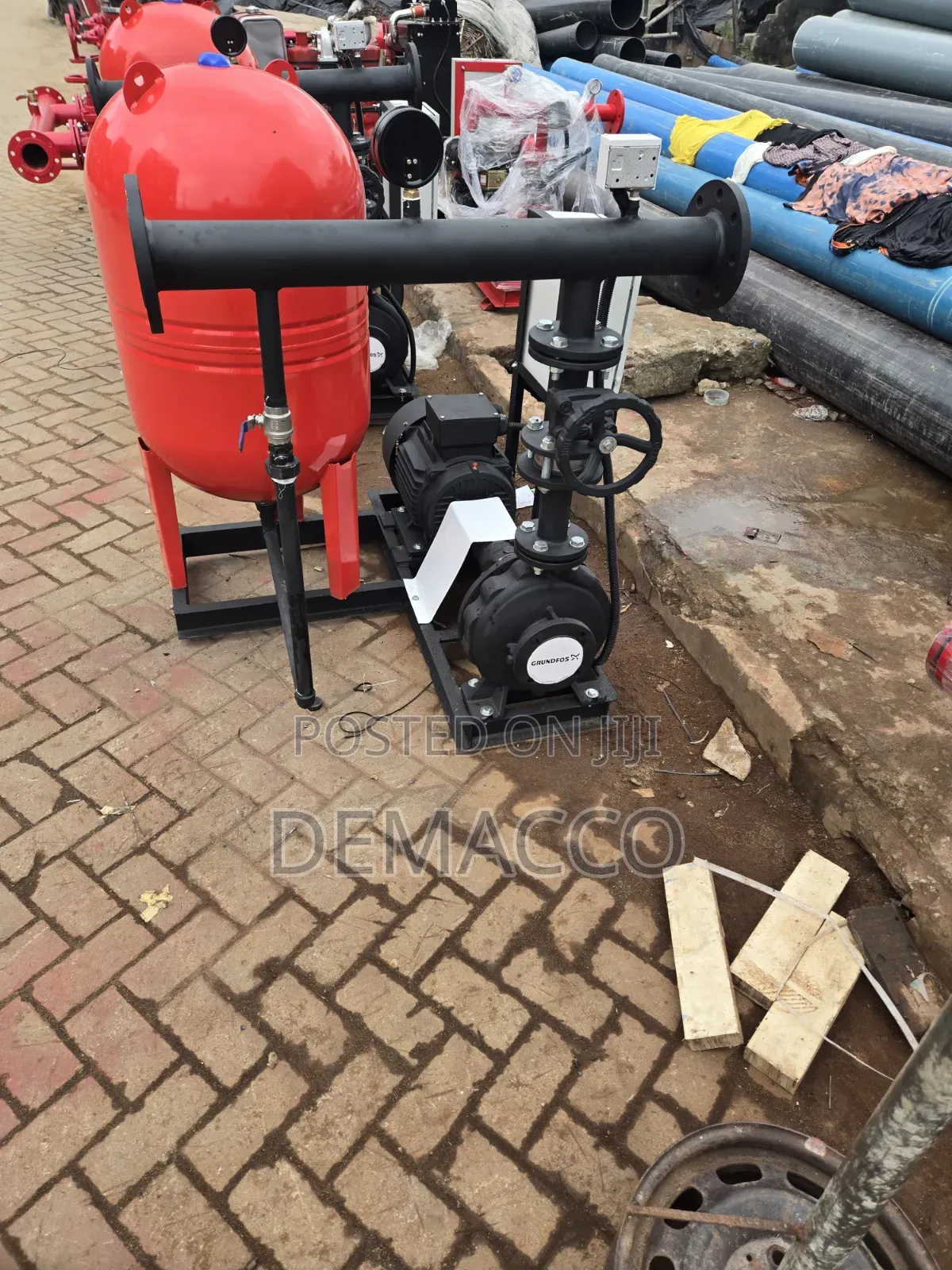 Grundfos Centrifugal Booster Pump Machine