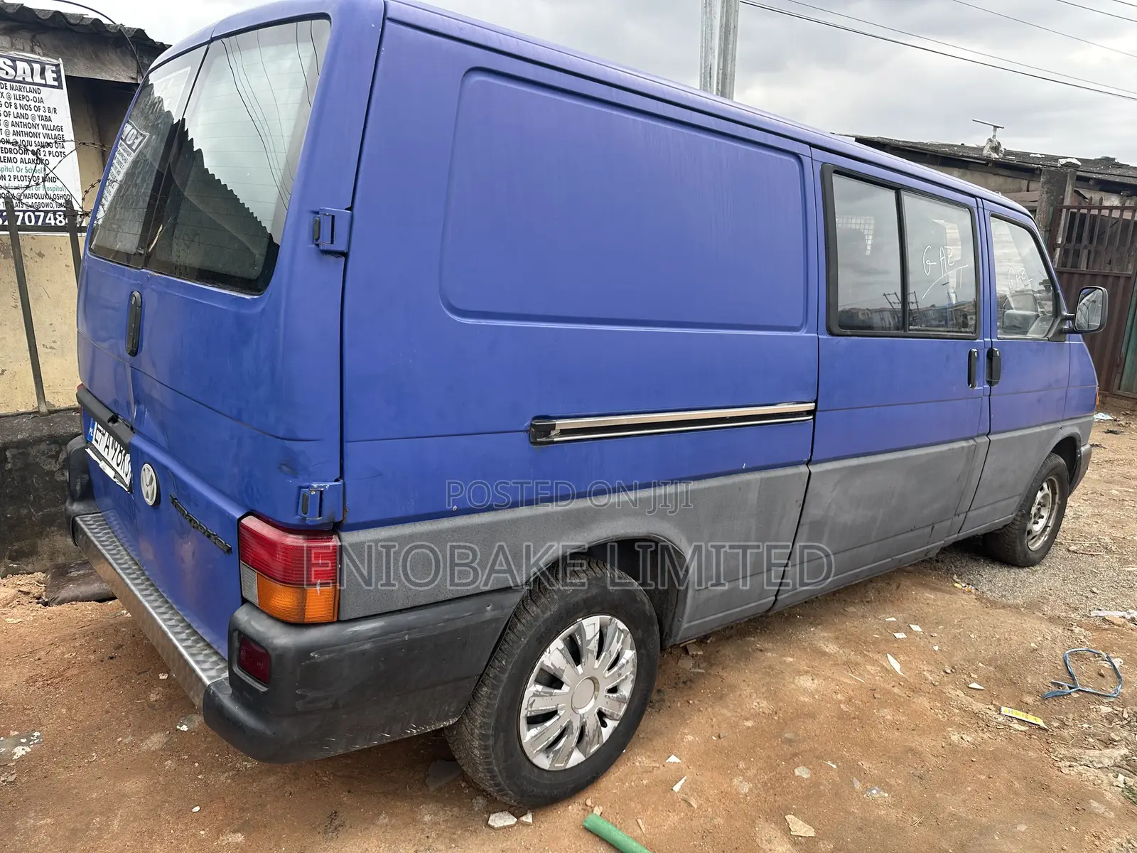 Volkswagen Caravell 1999 Blue
