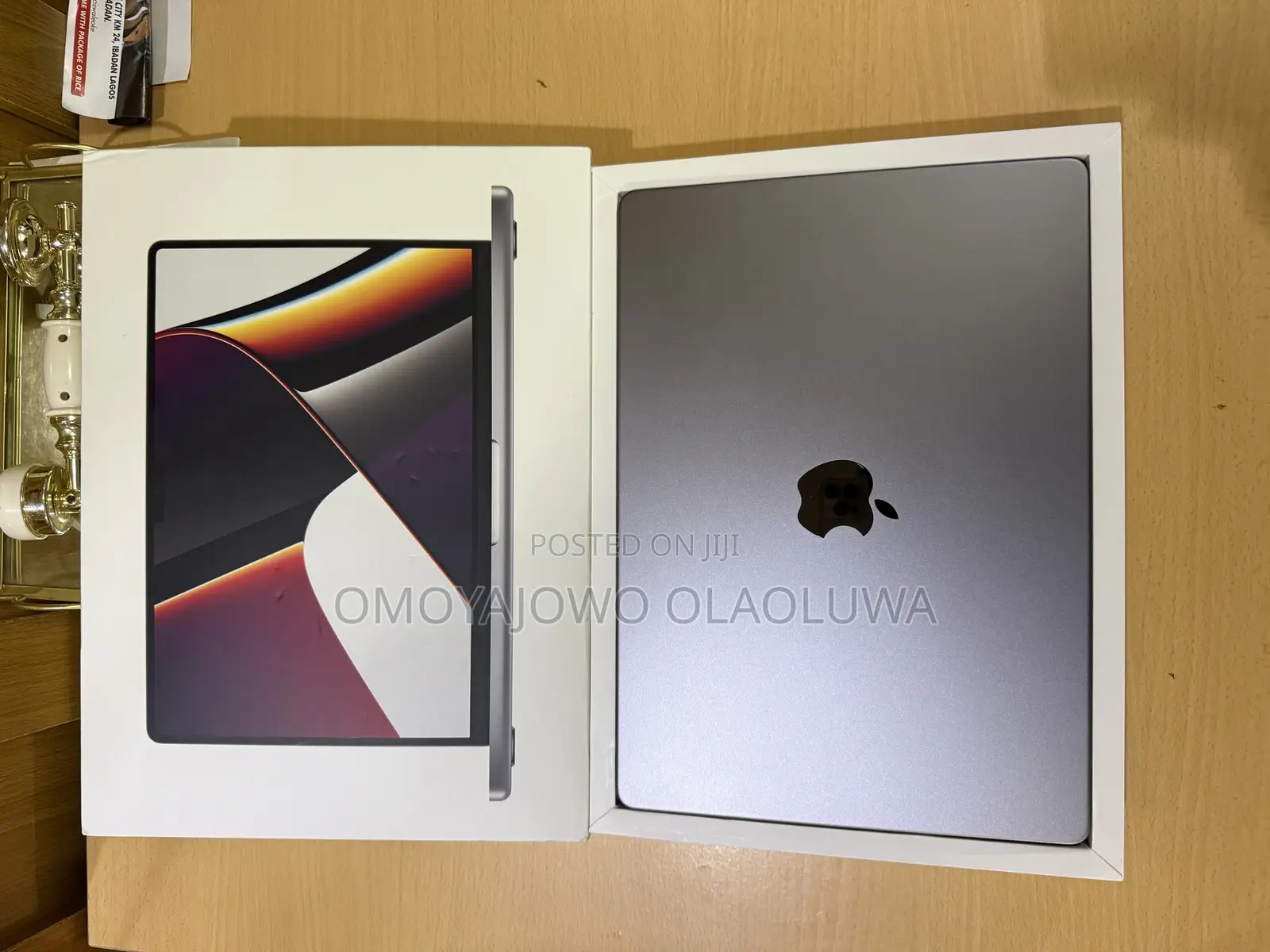 Laptop Apple MacBook Pro 2021 M1 16GB Apple M1 Pro SSD 512GB