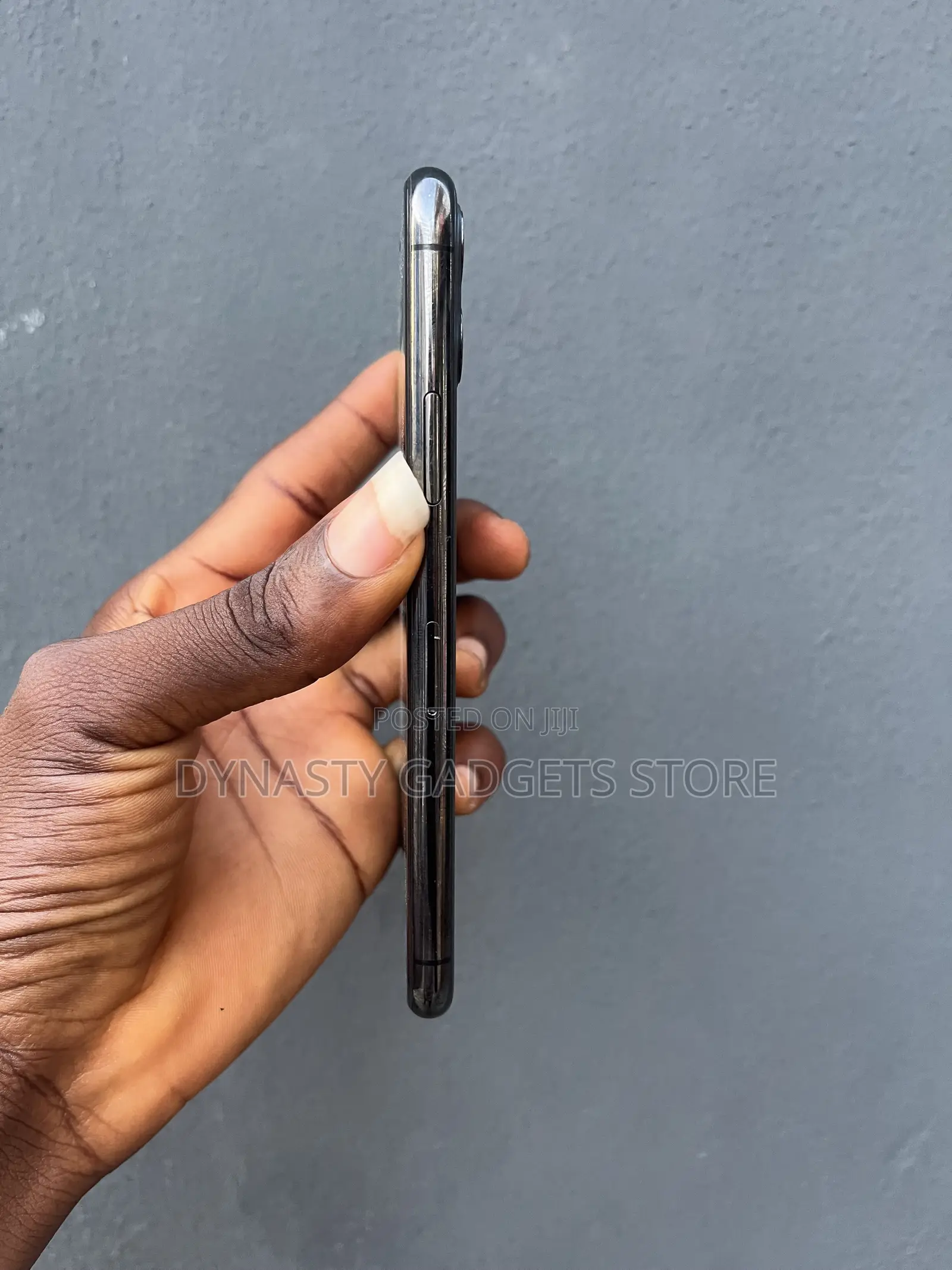 Apple iPhone 11 Pro 64 GB Gray