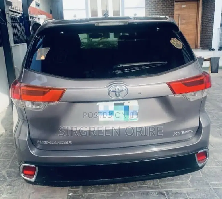 Toyota Highlander 2017 Gray