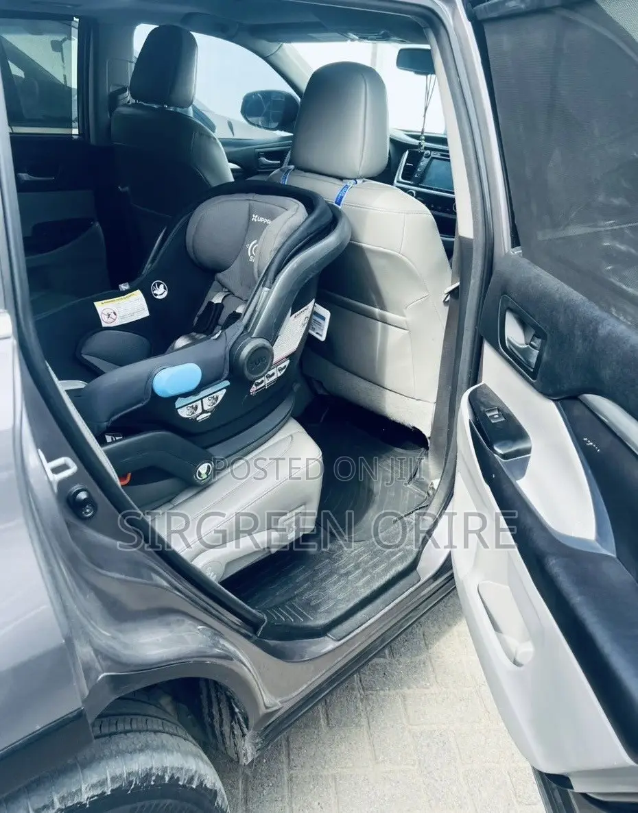 Toyota Highlander 2017 Gray