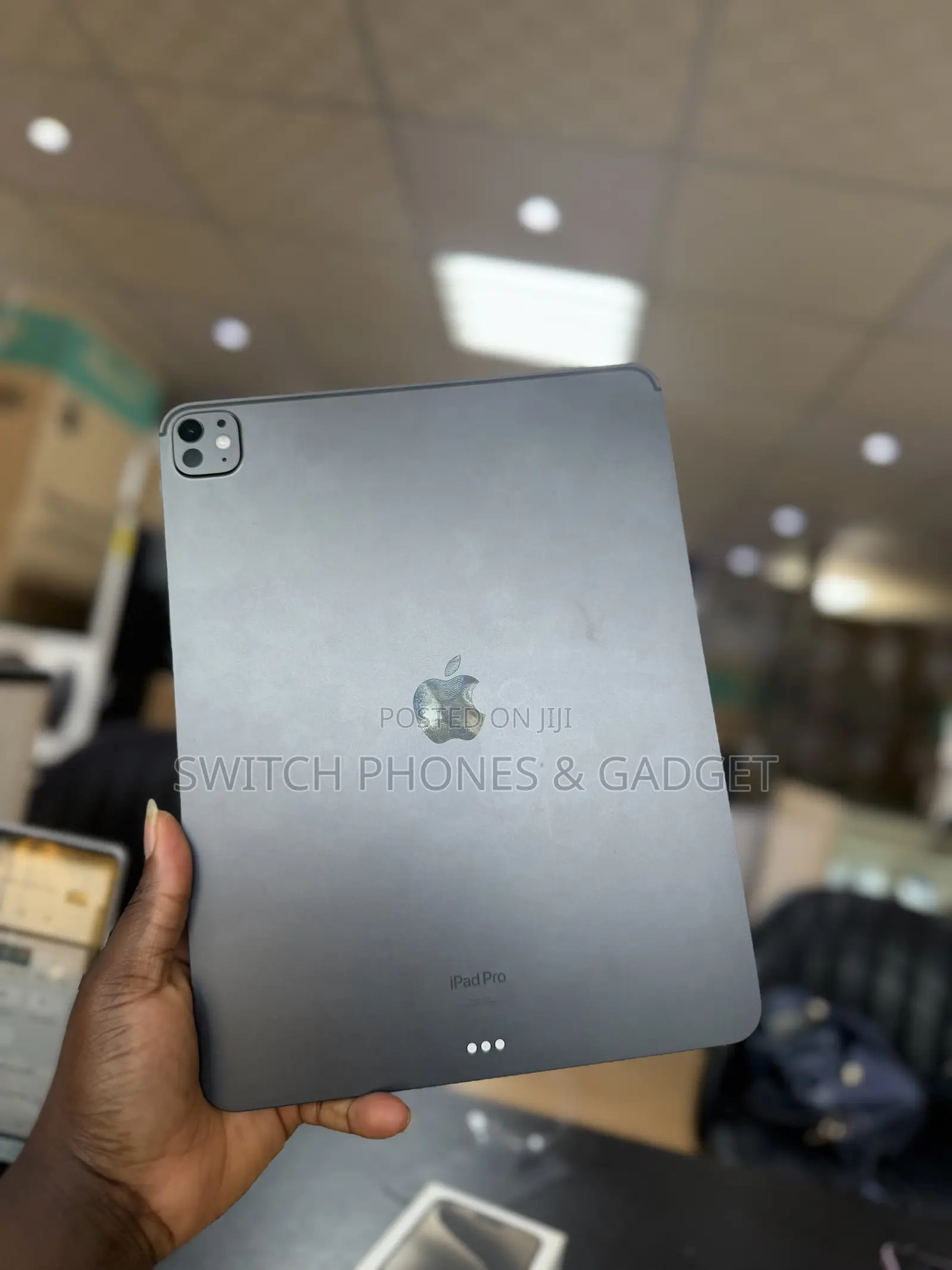 Apple iPad Pro 13 (2024) 256 GB Gray