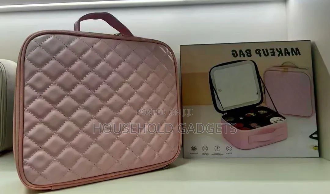 Make Up Bag With Rechargeable Removable Led Light Mirror