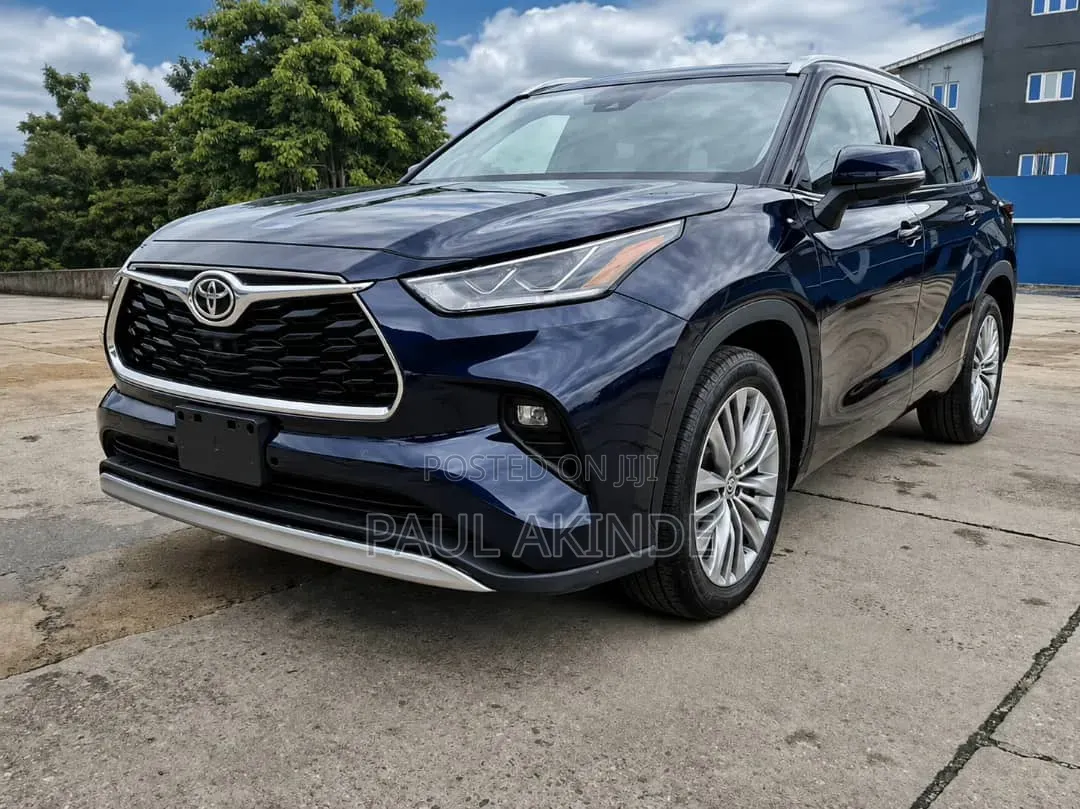 Toyota Highlander Platinum AWD 2020 Blue