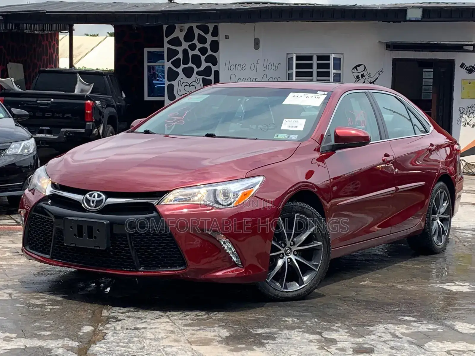 Toyota Camry XSE 4dr Sedan (2.5L 4cyl 6A) 2015