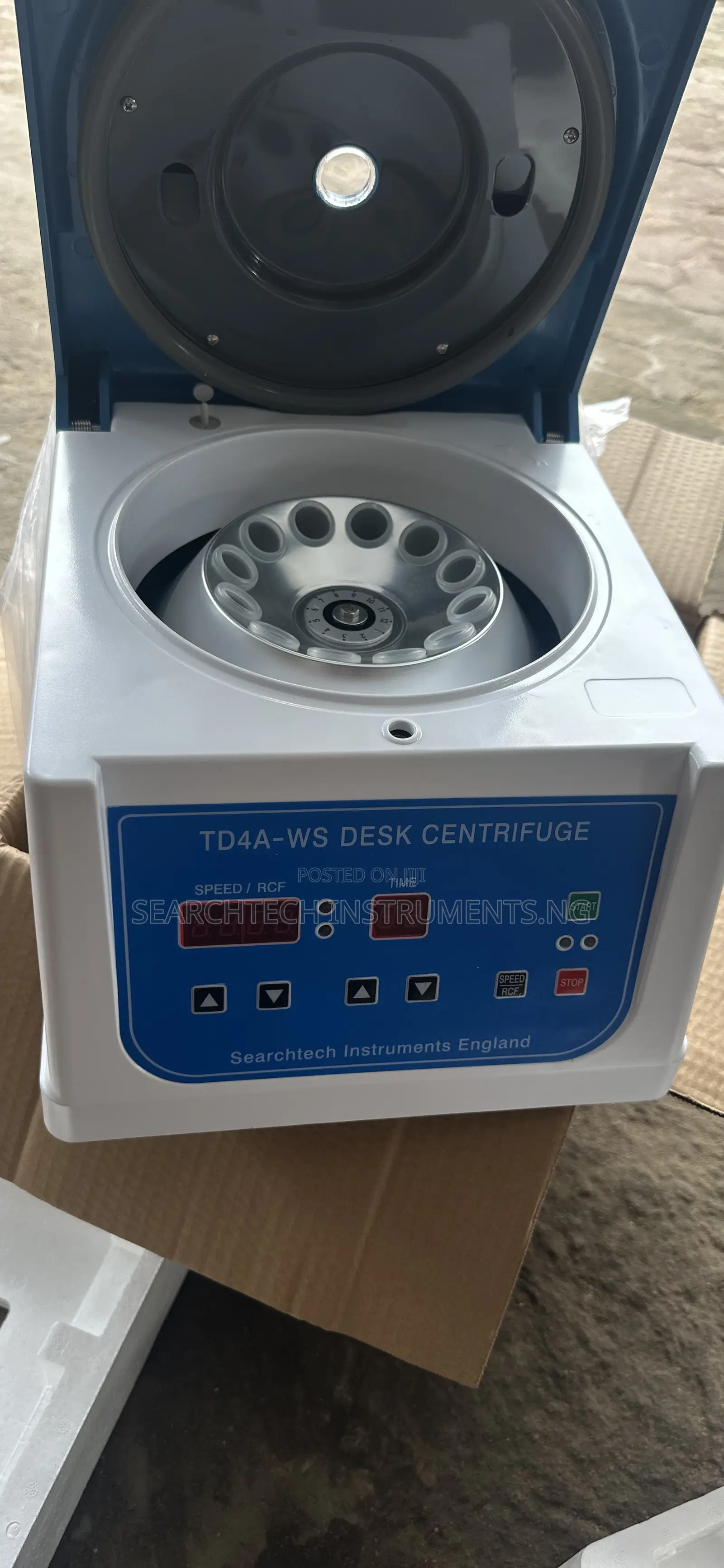 12 Buckets Centrifuge Digital