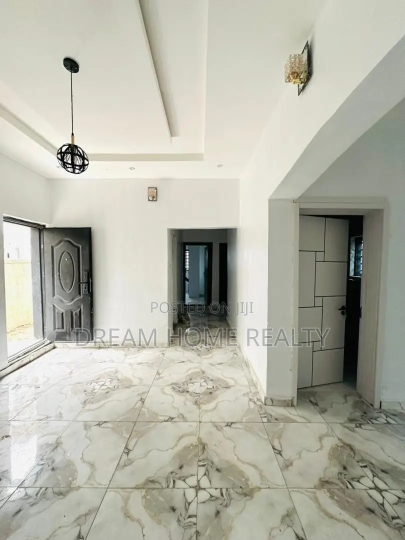 2bdrm Apartment in Ikota for rent
