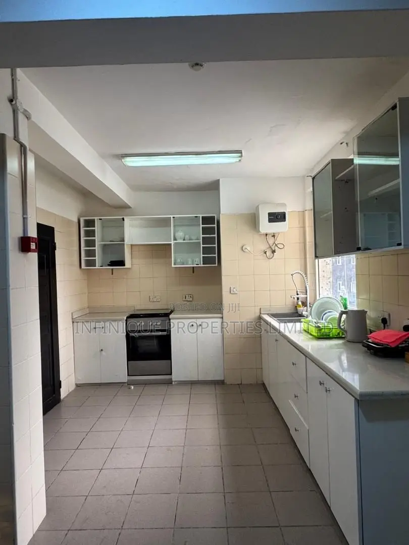 Furnished 3bdrm Apartment in Ikoyi for rent