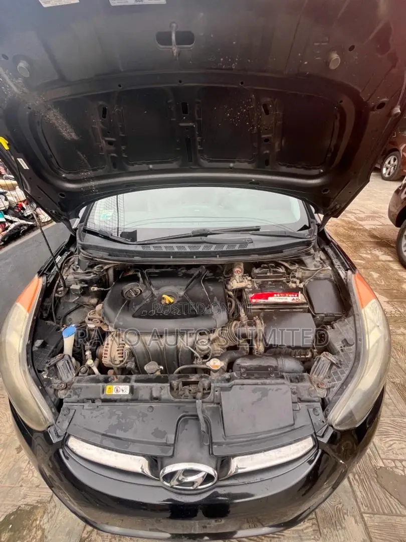 Hyundai Elantra Limited 2012 Black