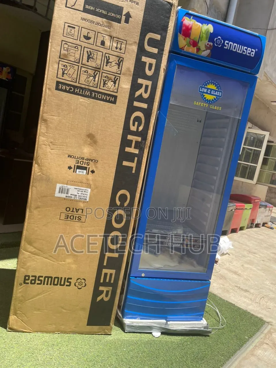 Snowsea 400 Liters Glass Door Cooler
