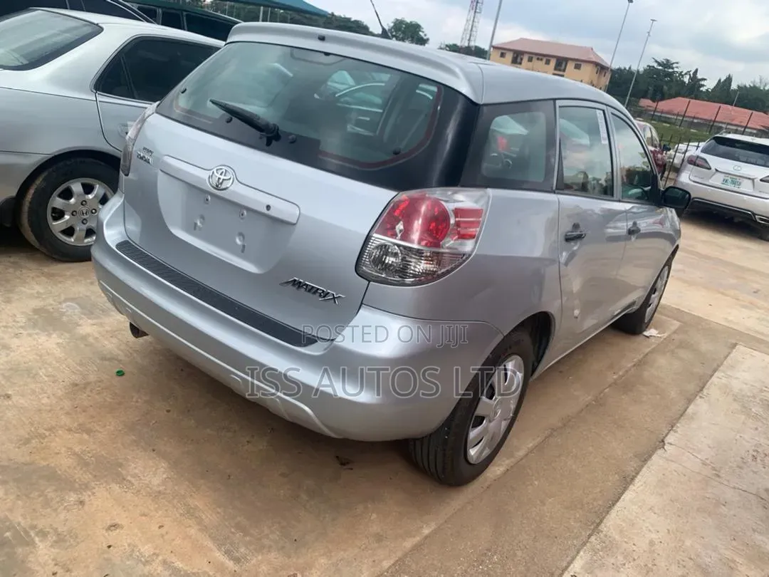 Toyota Matrix 2007 Silver